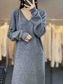 Pure Wool V-Neck Long-Sleeved Dress