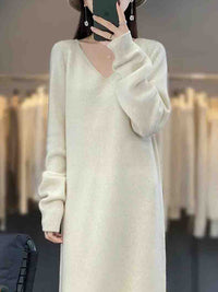 Pure Wool V-Neck Long-Sleeved Dress