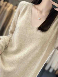 Pure Wool V-Neck Long-Sleeved Dress