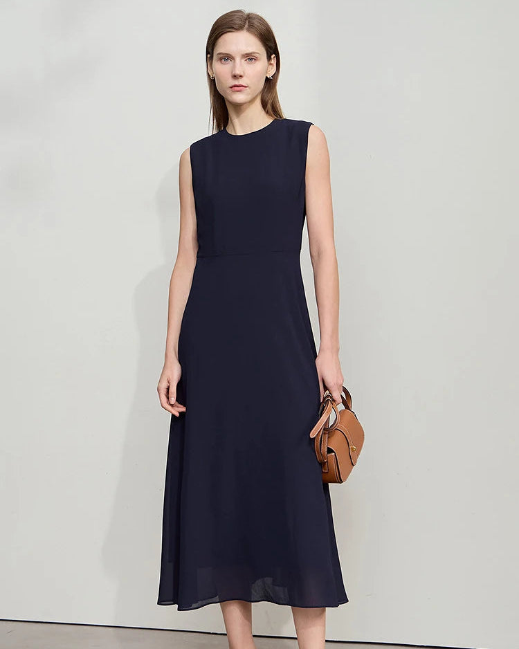 Elegant Sleeveless Round Neck Slim-Fit Dress