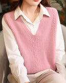 Loose-Fitting Wool V-Neck Thick Knitted Vest