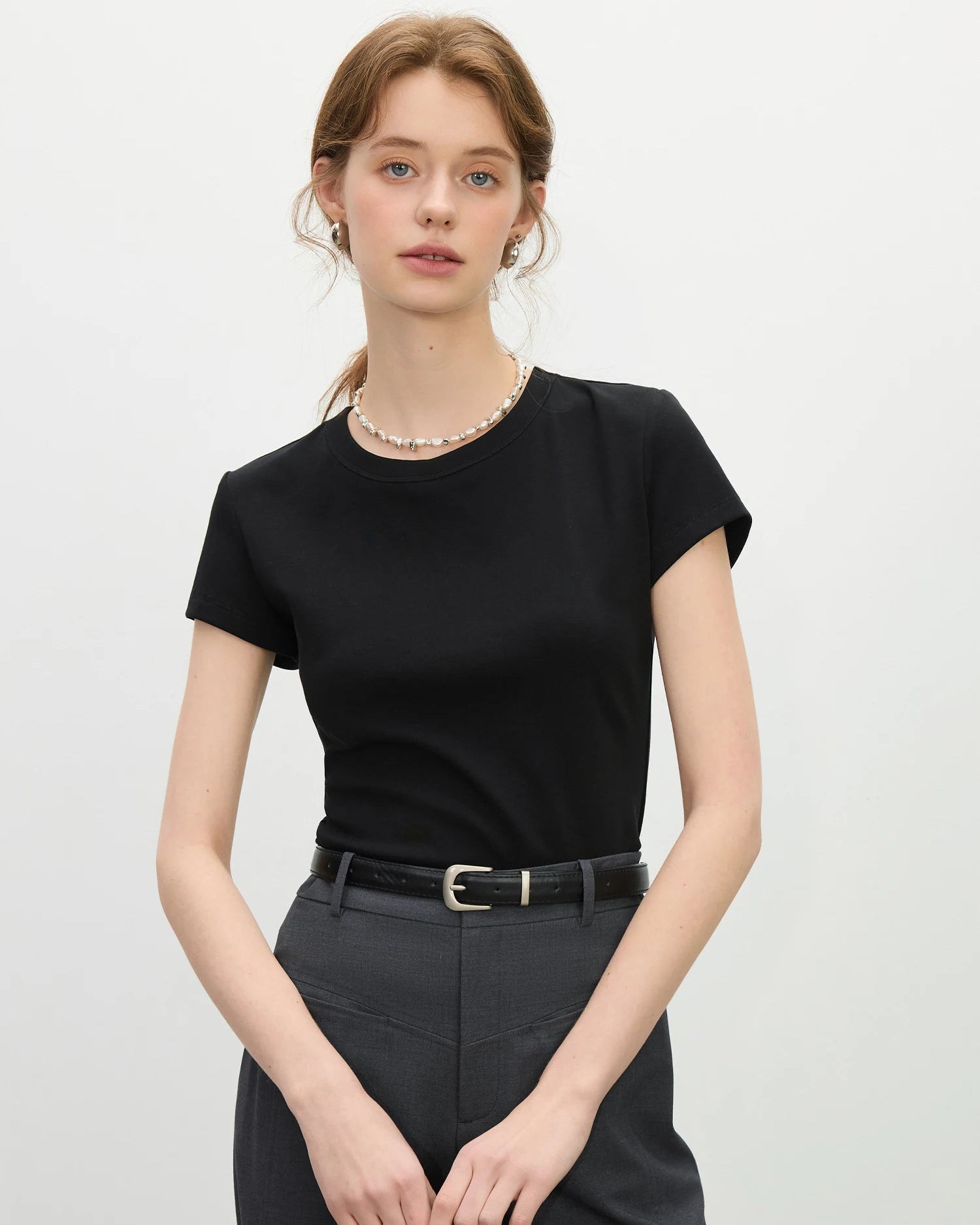 Straight-Cut Slim-Fit Crew Neck Short-Sleeved T-Shirt