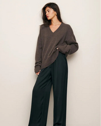 Loose-Fitting Wool Knit V-Neck Sweater