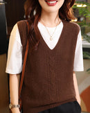 Loose-Fitting Wool V-Neck Thick Knitted Vest