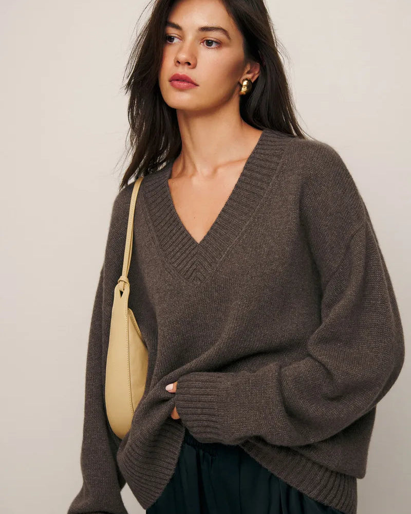 Loose-Fitting Wool Knit V-Neck Sweater