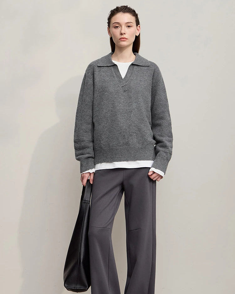 Solid Color Loose V-Neck Long-Sleeved Sweater