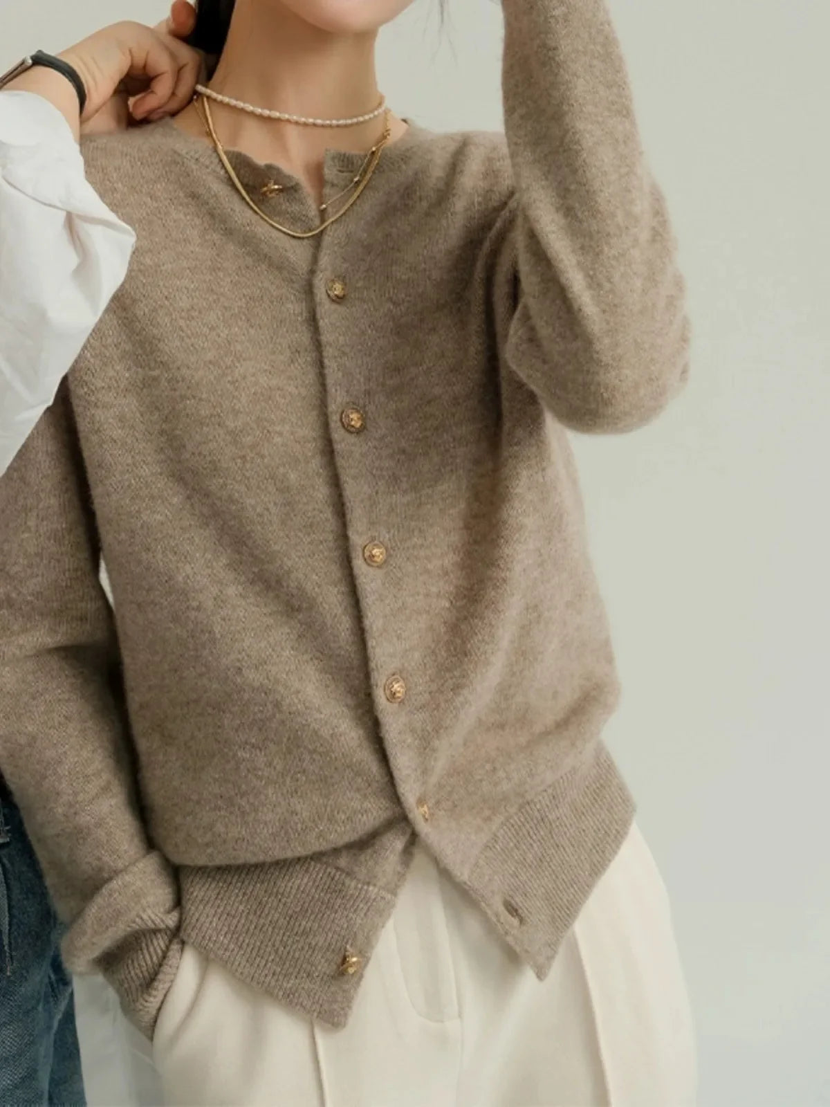 Crewneck 100% Cashmere Short Cardigan