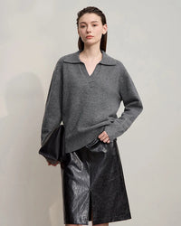 Minimalist Women's V-Neck Sweater - Autumn Collection Solid Loose Knit Pullover for Office Commute.