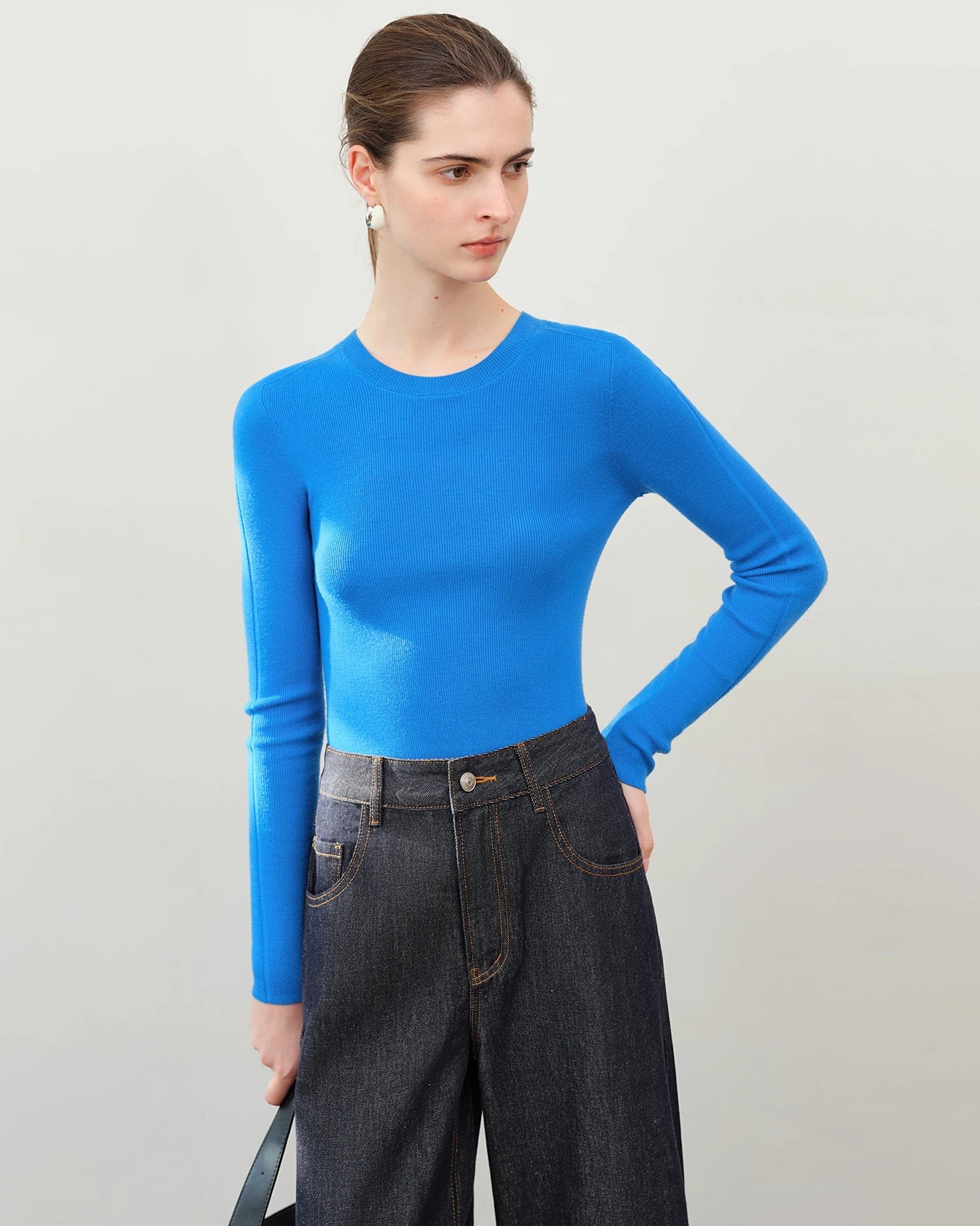 Wool Superfine Seamless Crew Neck Sweater